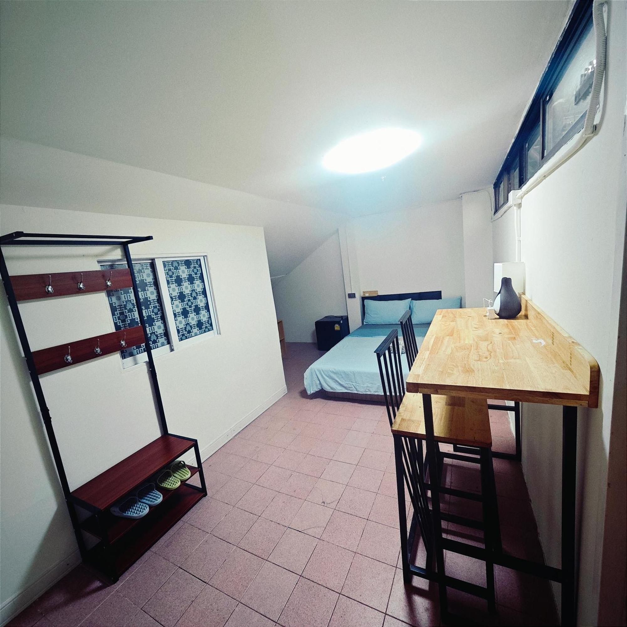 Panda Lodge Home Stay Bangkok Rum bild
